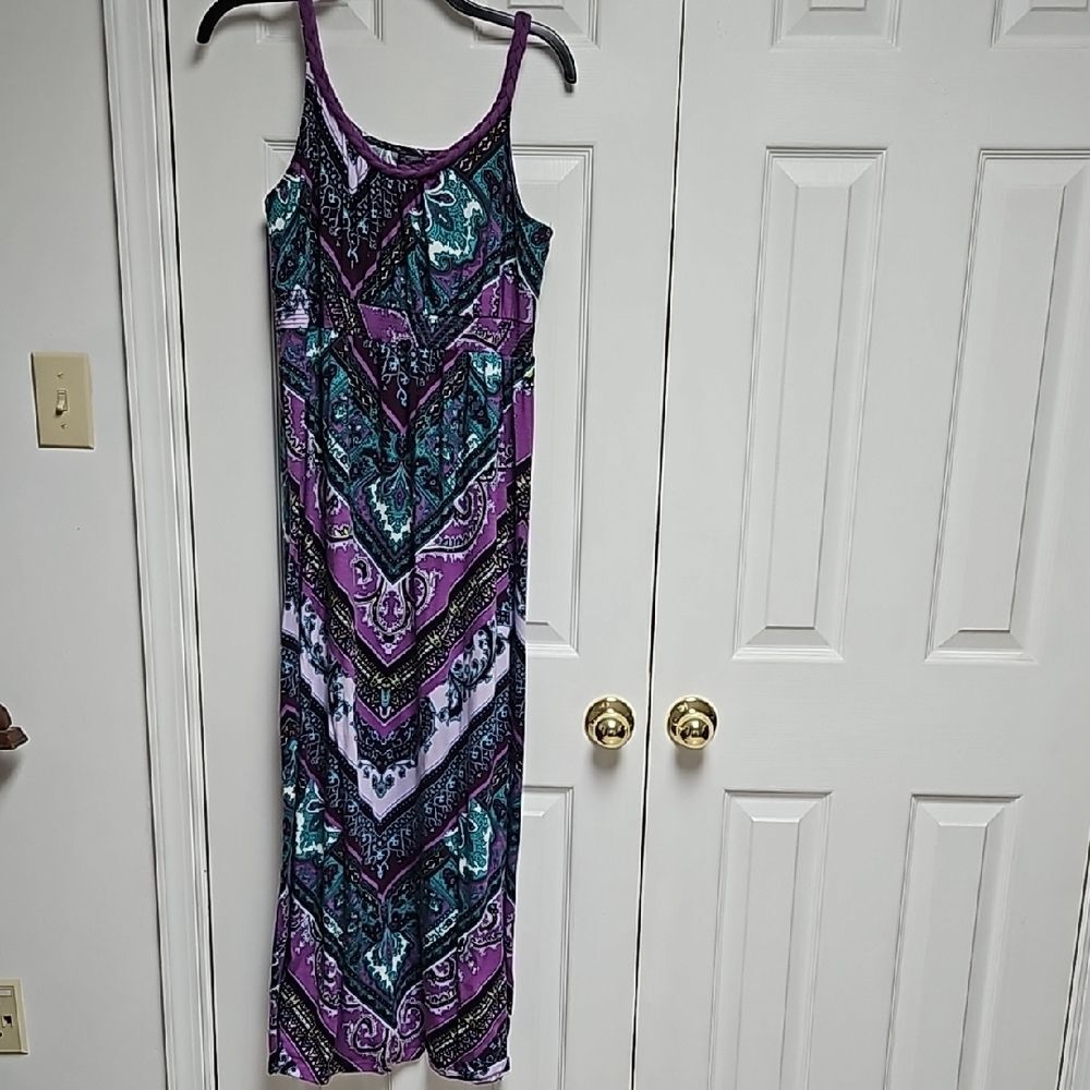 Faded Glory Womens Medium Purple Maxi Dress purple, teal and white paisley print